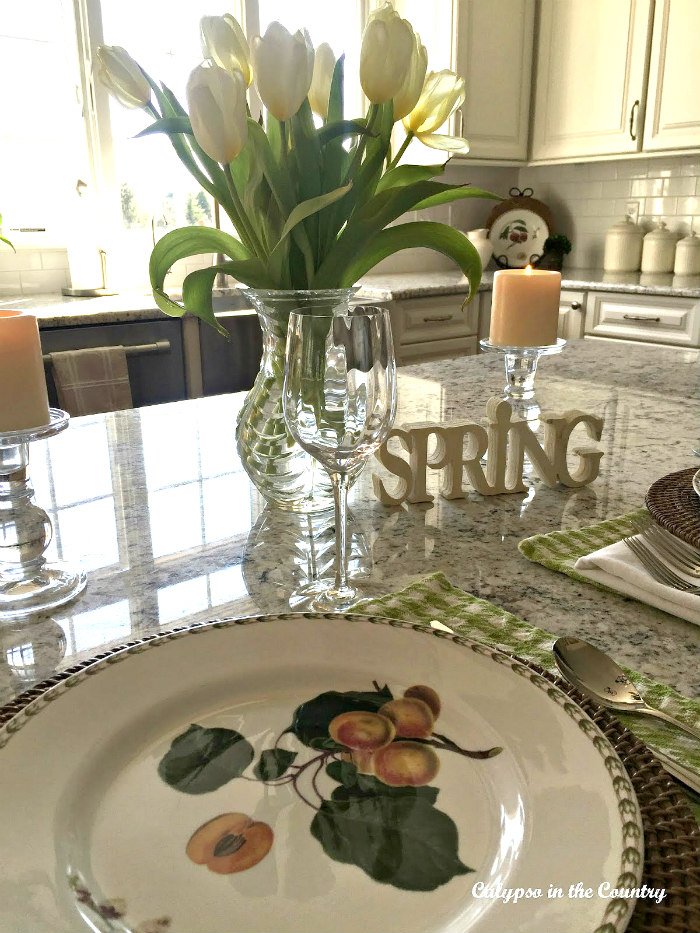 Simple Spring Kitchen Island Decor to Welcome the Month of March