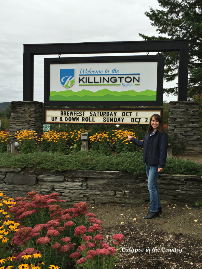 Welcome to Killington sign and flowers