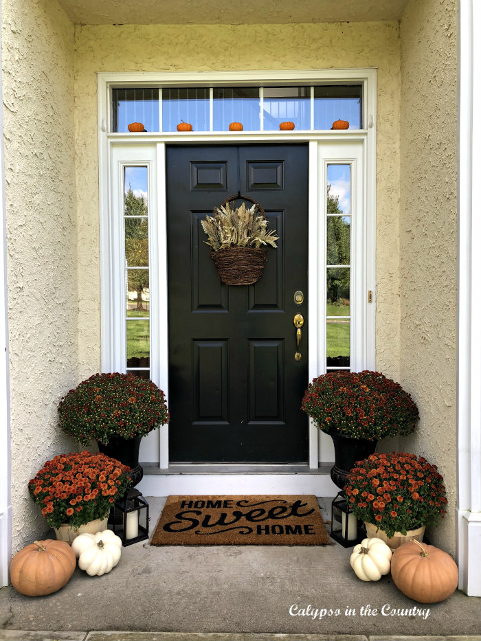 Simple Fall Porch Ideas - Orange and black for fall