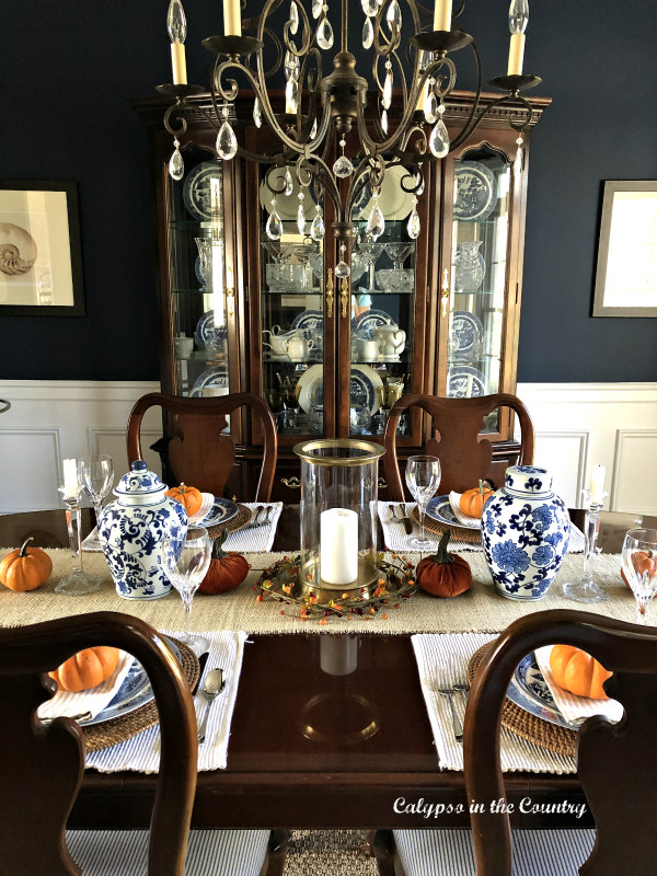 Navy Dining Room decorating for fall - Embracing Fall in the Dining Room