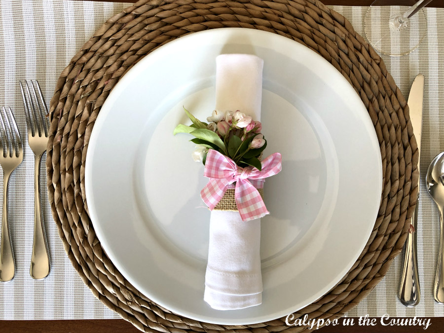 Easy to sew napkin rings-scrappy napkin rings-DIY napkin rings