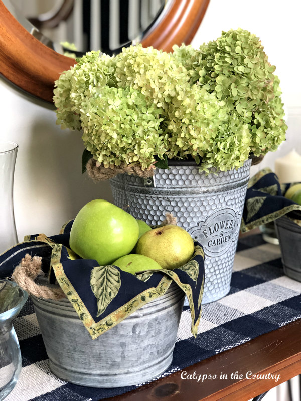 Early Fall Decorating Ideas with Apples and Hydrangeas