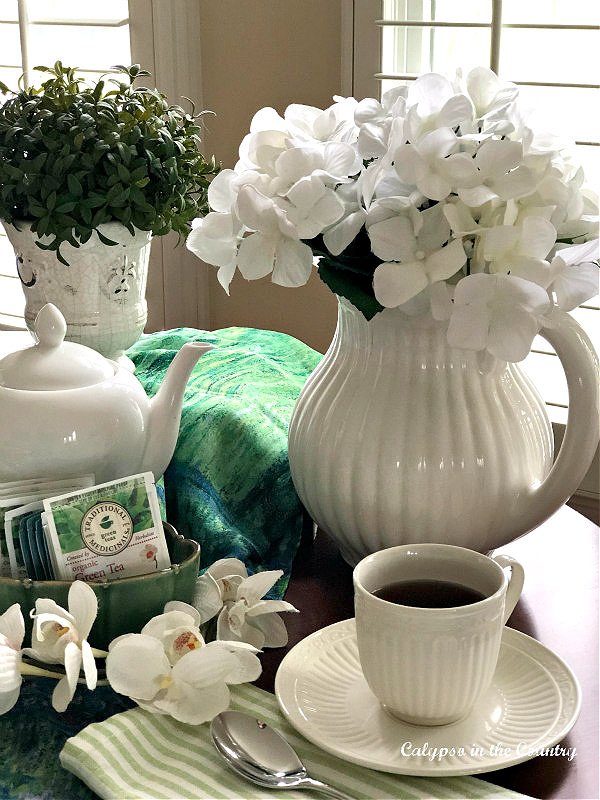 Hydrangeas and afternoon tea - hello April ideas