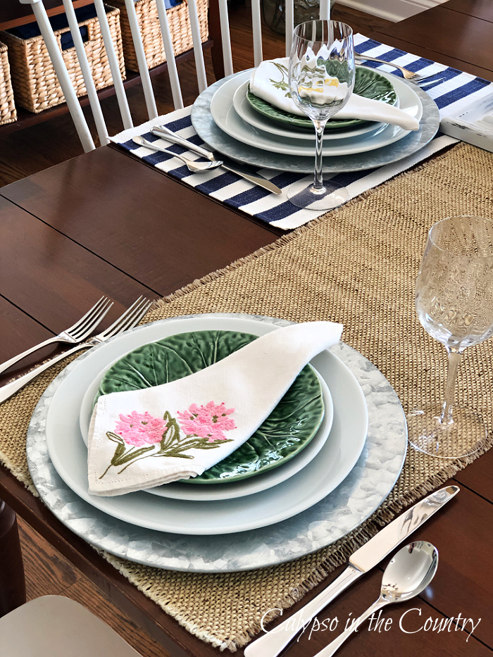 Table setting with floral embroidered napkins - garden inspired home decor